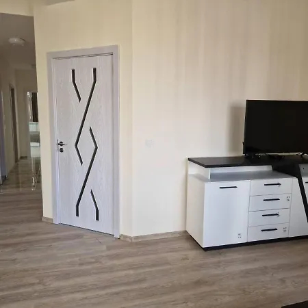 москва * 多布里奇